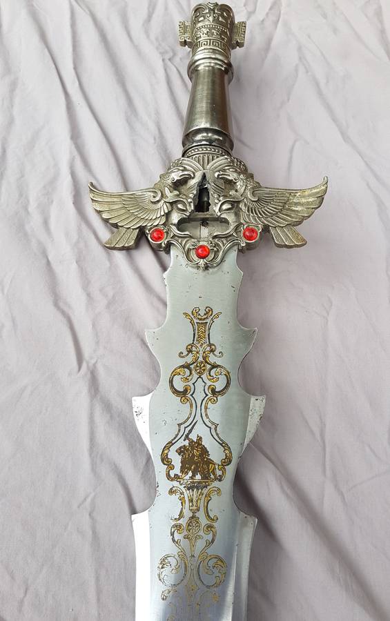 Lot of Fantasy Swords (Longest 69 cm)