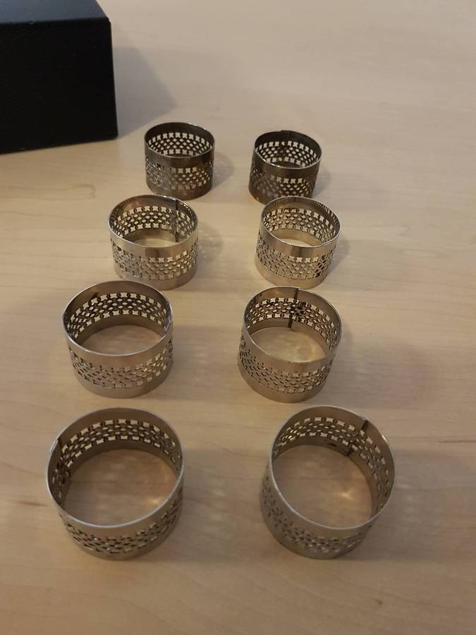 Harley Davidson Gift Box + 8 x Napkin Rings + 1906 Norway 2 Ore Coin