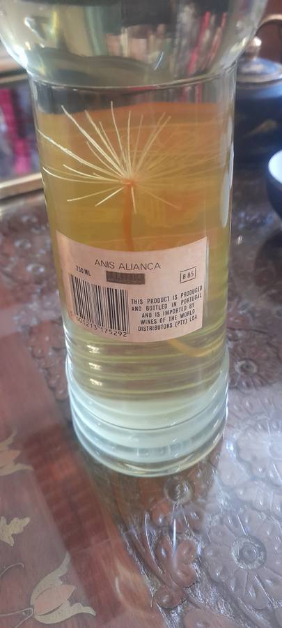 Vintage Portugese Anis Escarchado Liqueur. Bottled in 1991 Sealed. 750ml See item description.