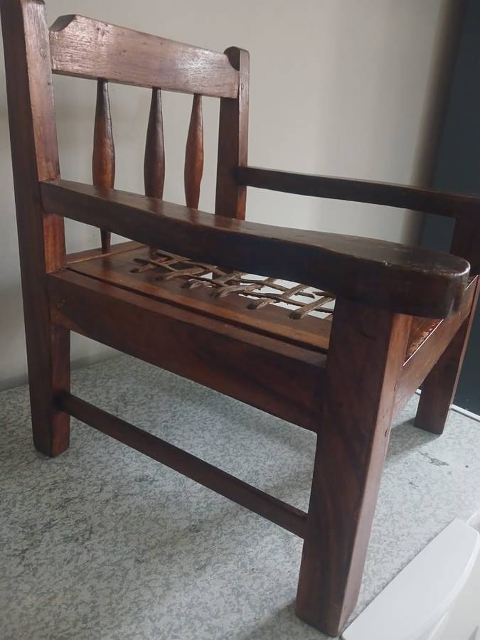 Antique Wood & Leather Kiddies Riempie Chair! See photos.