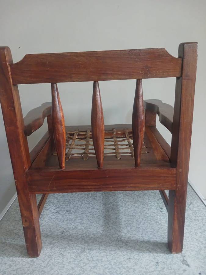 Antique Wood & Leather Kiddies Riempie Chair! See photos.