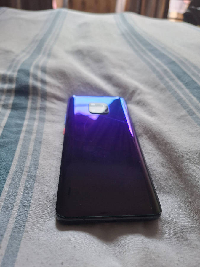 Huawei Mate 20 Pro (128gb +6gb)