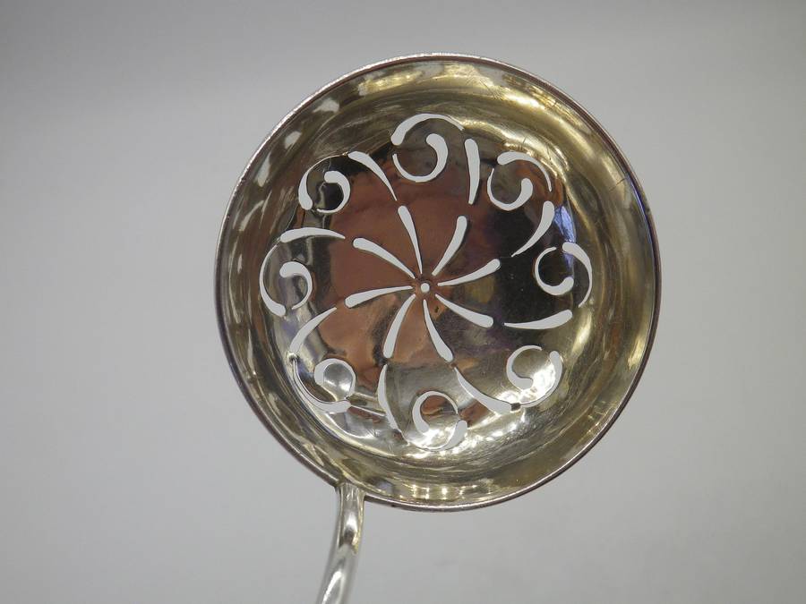 Norwegian 830 Silver Sugar Sifter O I Hovland 21.5 cm 37g