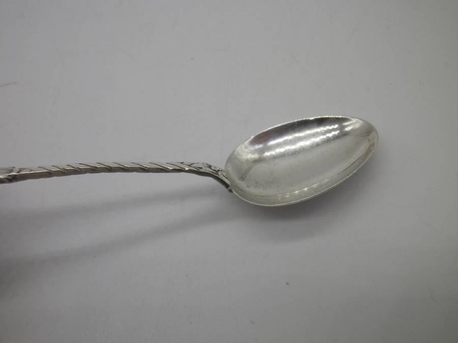 Sterling Silver TIGER FIGURAL teaspoon. Malaysia. 10.06 grams. 10cm long
