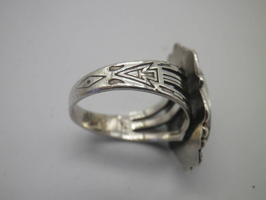 Vintage Navajo Designer Sylvia Chee Natural Turquoise Sterling Silver ring. 5.8g Size: N