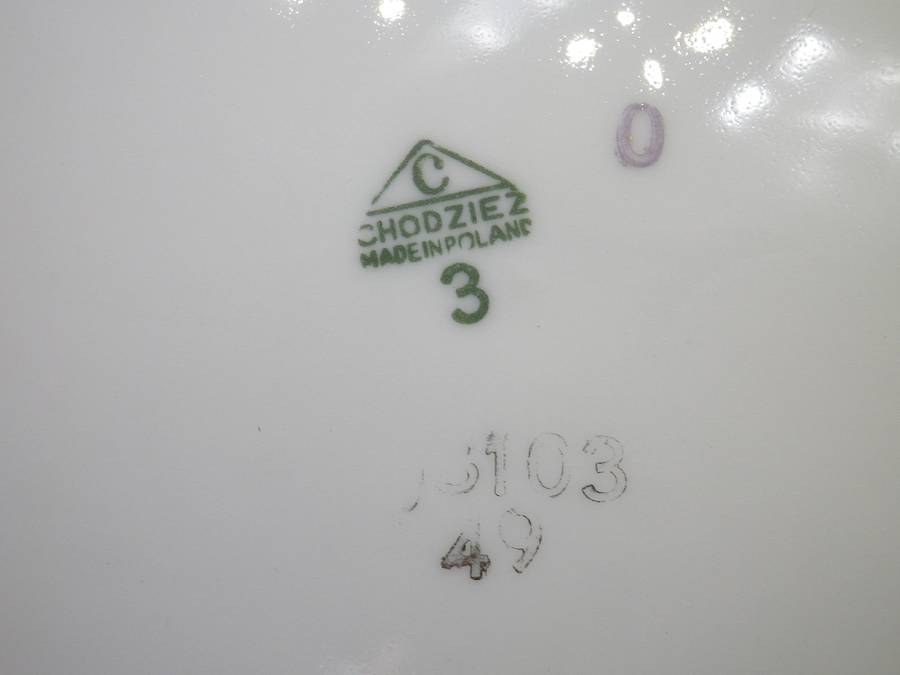 Beautiful Hand painted Display plate. Myth of 'Zeffiro & Flora' by Tiepolo. Chodziez Poland 24cm