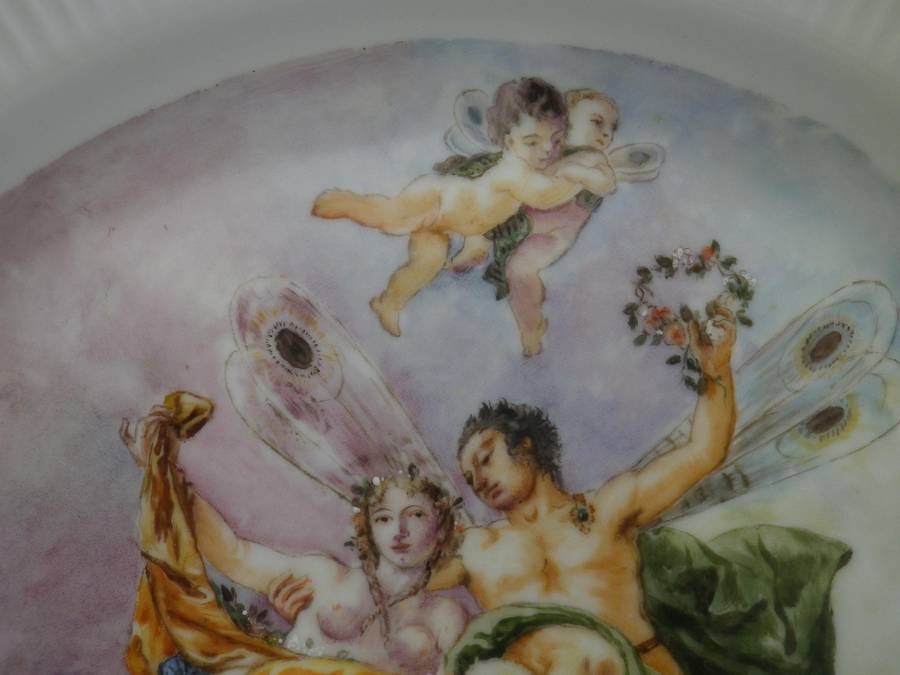 Beautiful Hand painted Display plate. Myth of 'Zeffiro & Flora' by Tiepolo. Chodziez Poland 24cm