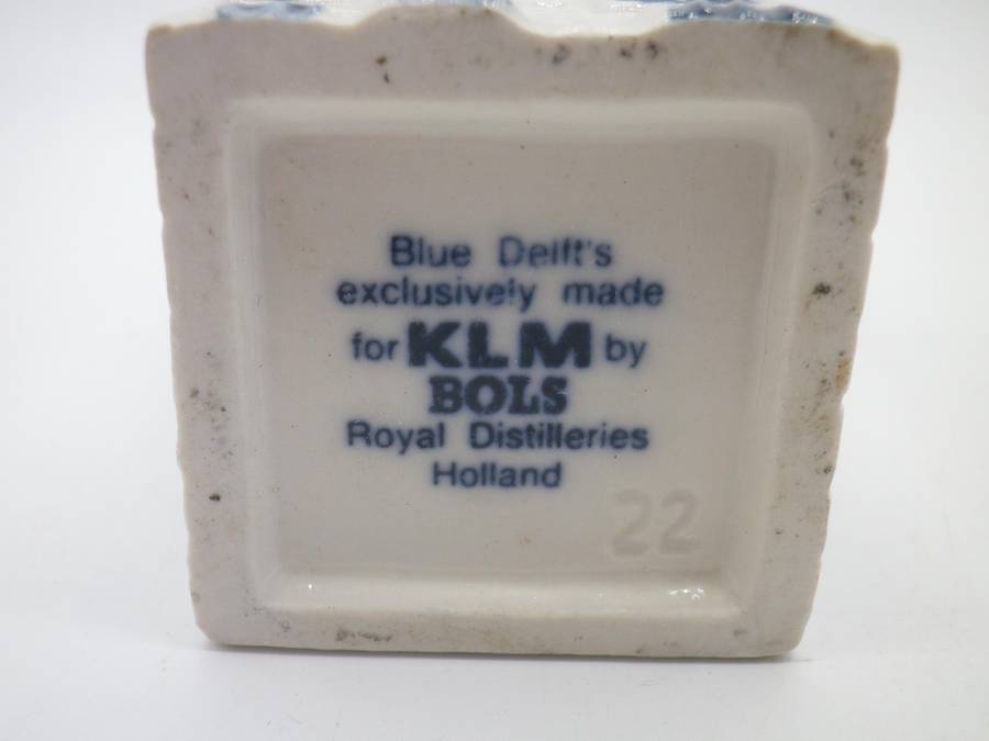 KLM Bols Delft Miniature house. no 22. Sealed with contents