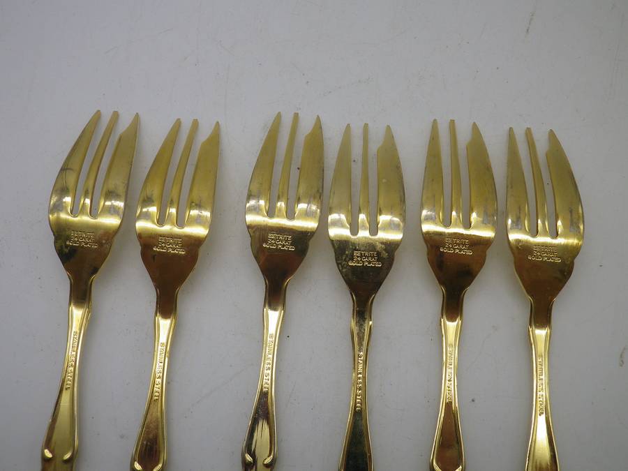 24ct Gold Plated Cake Forks. Eetrite. with Royal Albert Moss Rose design insets. Boxed