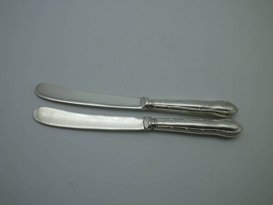 Pair Antique Sterling Silver Butter knives. Sheffield, 1921. Frederick C Asman & Co.