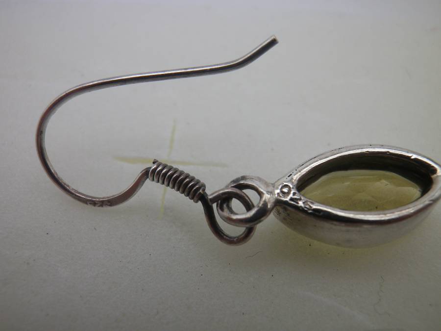 Pretty Sterling Silver & CITRINE Vintage drop earrings.  3 g