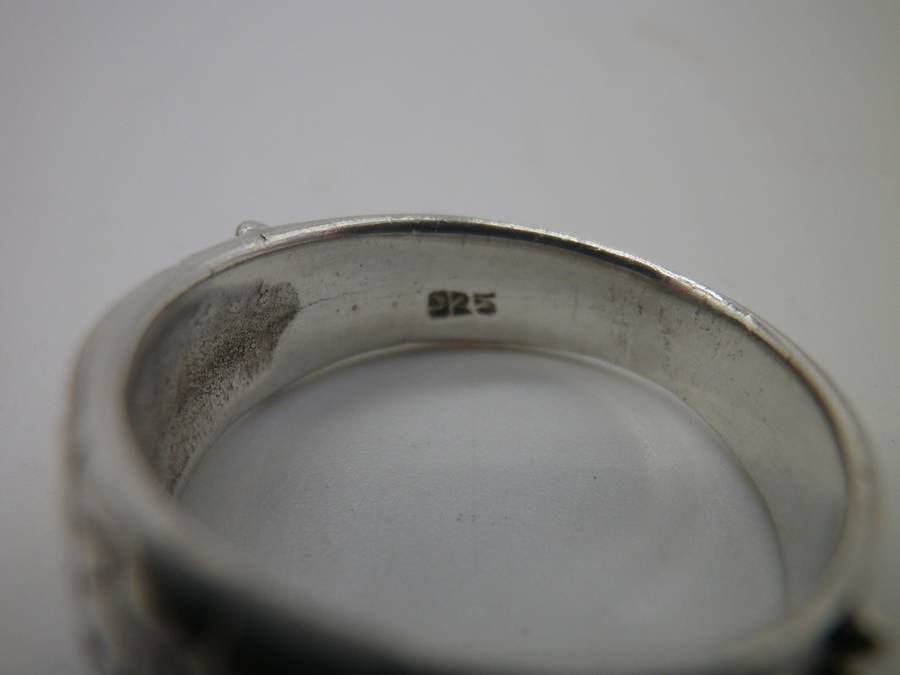 Vintage Sterling Silver ring. Size O 1/2. 4.41 grams