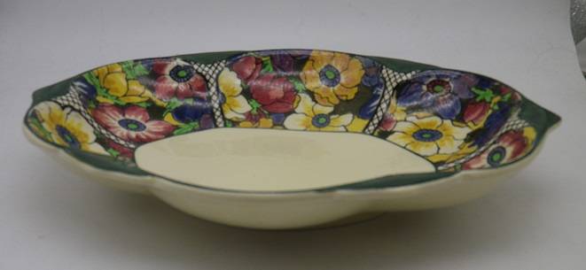ROYAL DOULTON OVAL BOWL ANEMONE PATTERN OVAL BOWL D5856