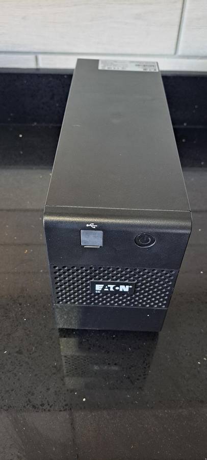 Eaton 850VA UPS (E5 850i)