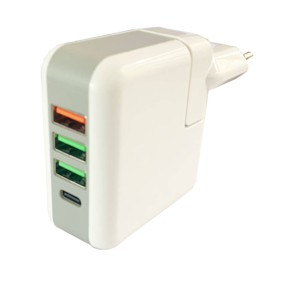 Multifunctional Portable QC 3.0 Travel Charger With Type-C Port