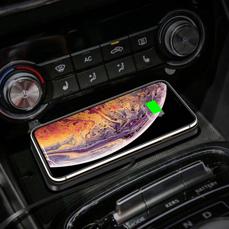 Multifunctional Portable Fast Wireless Car Charger Holder