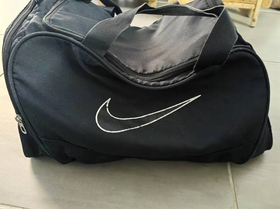 BAG AND CAP