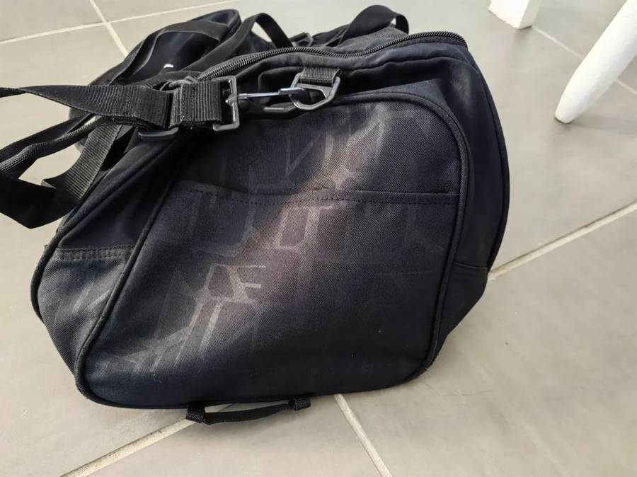 BAG AND CAP