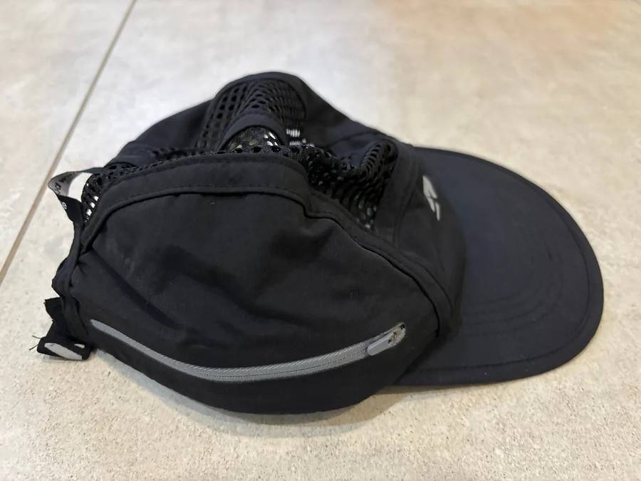 BAG AND CAP