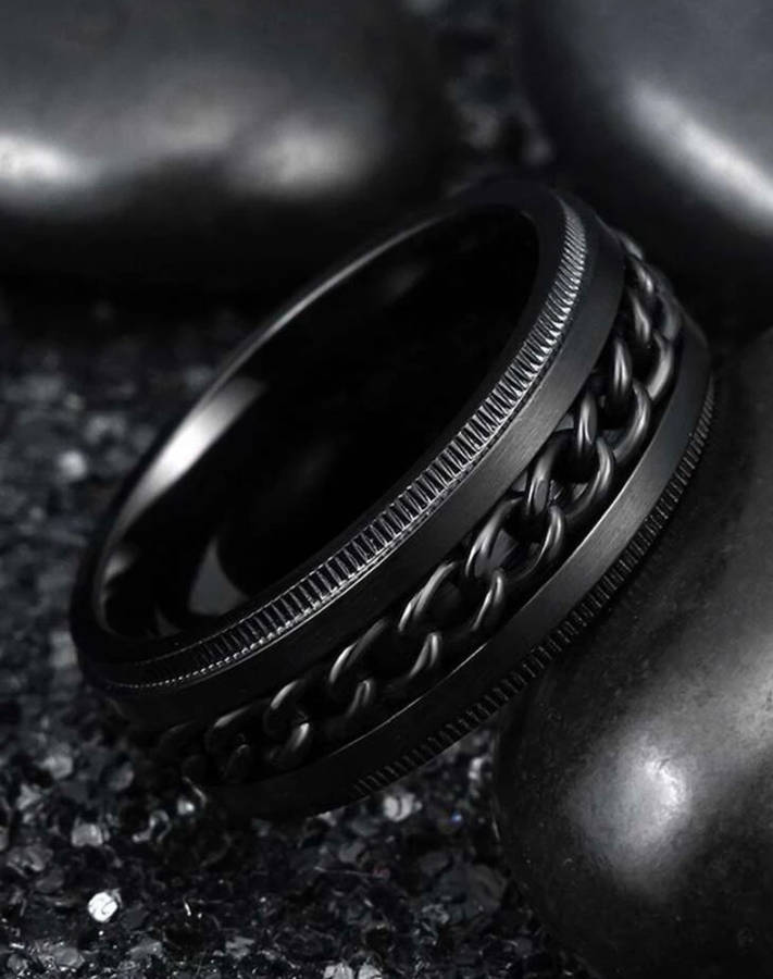 ** Sale : Stunning Mens Chain Decor Rings**