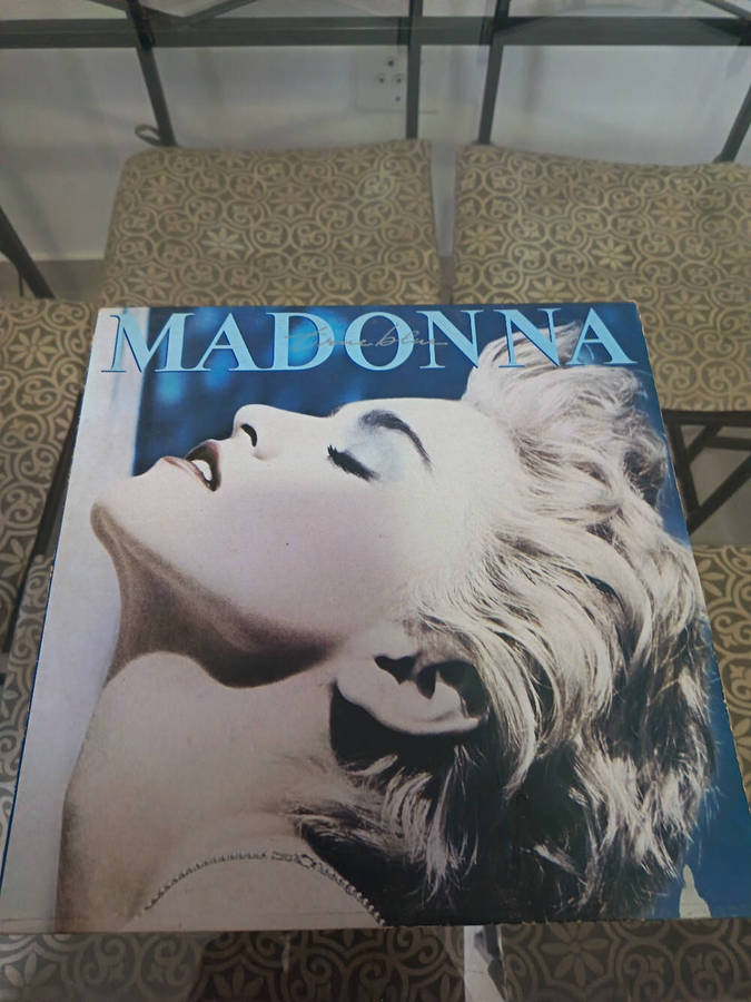 Madonna - True blue
