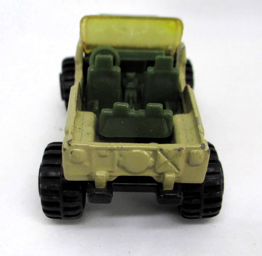 Corgi Juniors Willys Jeep in carkee. 1:60  Scale Die Cast Toy Car Vehicle