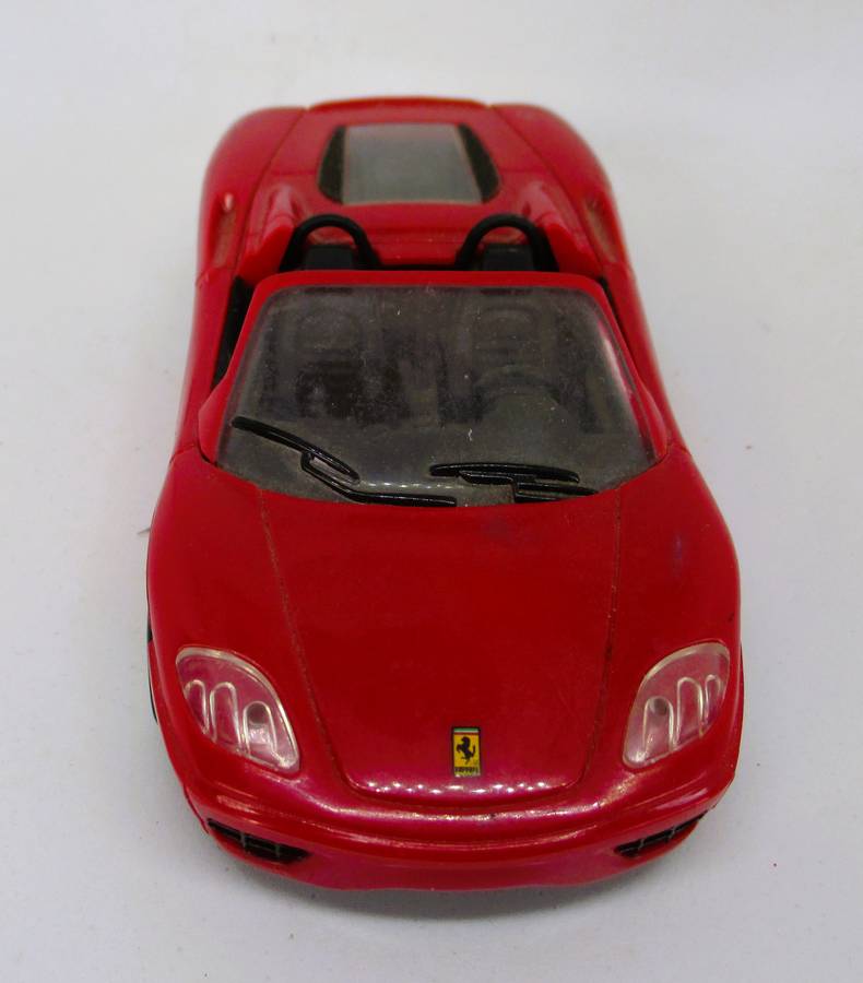 SHELL Ferrari 360 Spider 2006 V-Power Model Car by Hot Wheels 1:38
