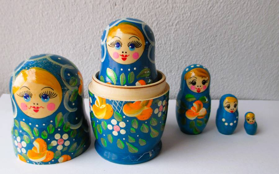 Vintage Hand Painted Russian Matryoshka nested dolls, Lot of 5. Biggest one 130mm high.
