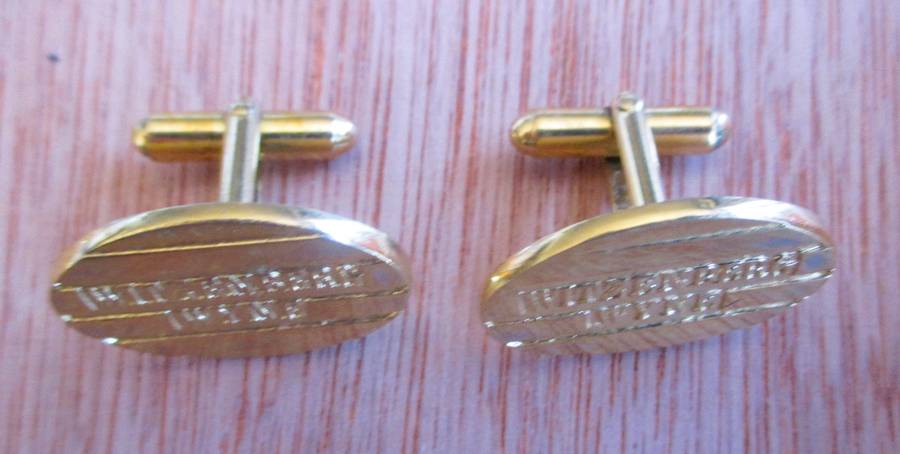 Vintage Gold color Witzenberg Wyne Cufflinks.