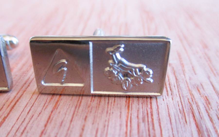 Vintage Silver color Springbok Cufflinks.