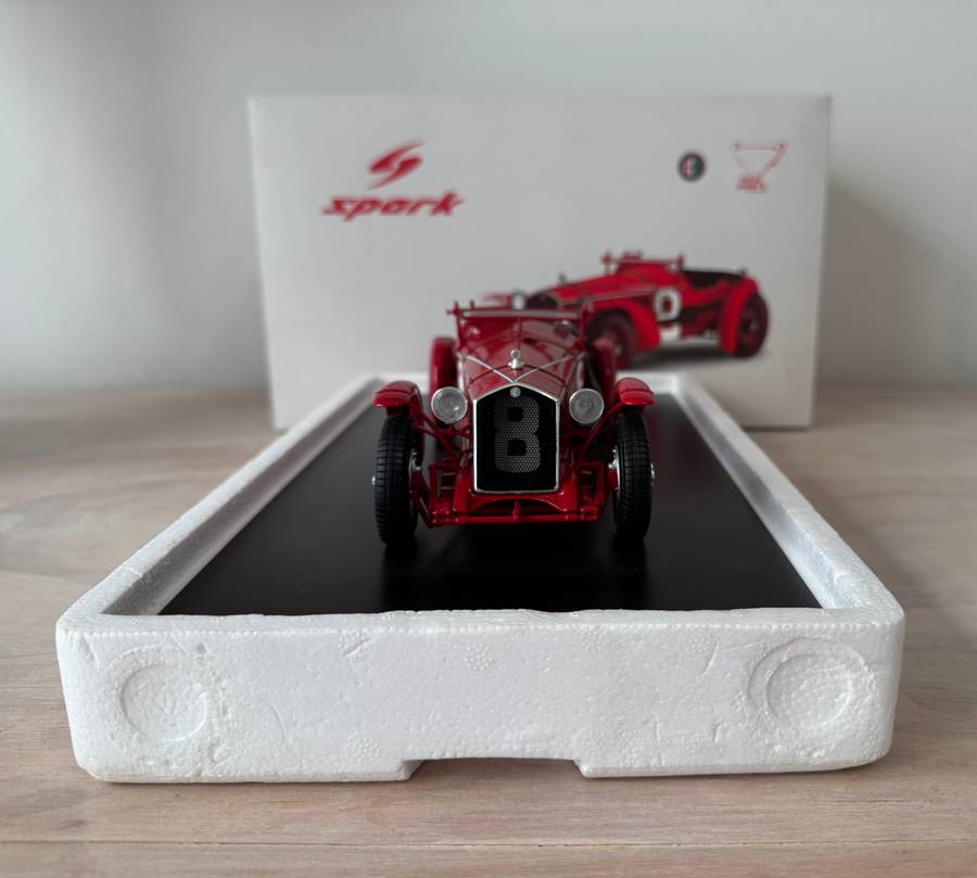 Collectible Spark Alfa Romeo 8C No.8 Le Mans Winner Model