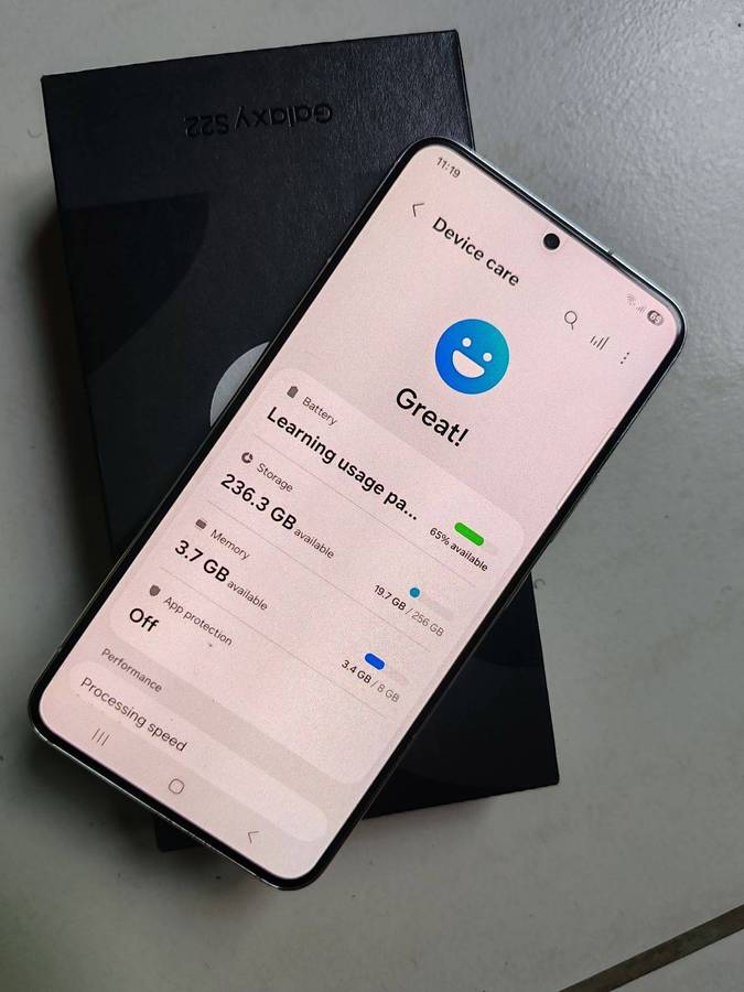 Samsung Galaxy S22 5G 256GB Phantom White