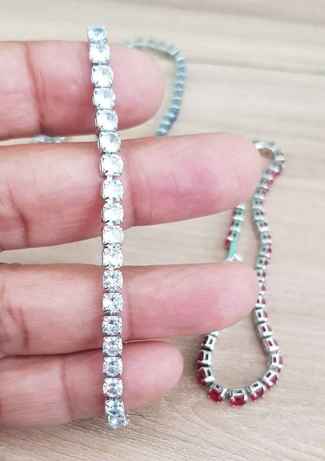 Tennis Bracelets 4mm Iced Out Chain Crystal Bracelet For Women  Detail:      Type: Tennis Bracelets