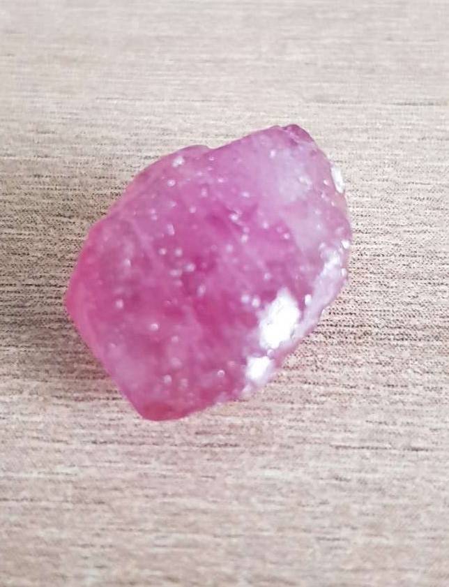 11.69Ct.  Ruby Rough Top Purplish Red Natural