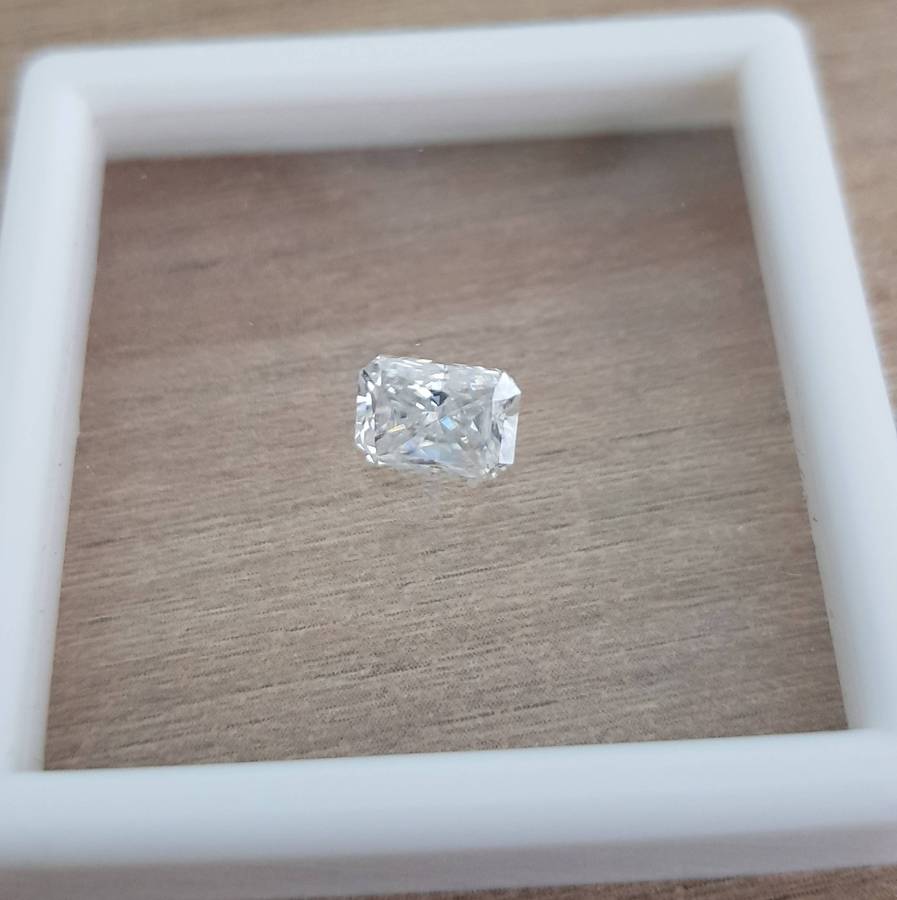 1Cts Moissanite Radiant Cut  5.x7mm VVSI D**GRA Certified** BRILLIANT CUT
