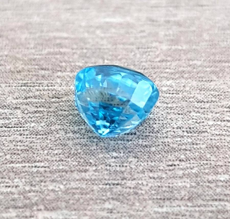 1.22Ct. Zircon Oval Facet Sea Blue Glistening Cambodia Natural