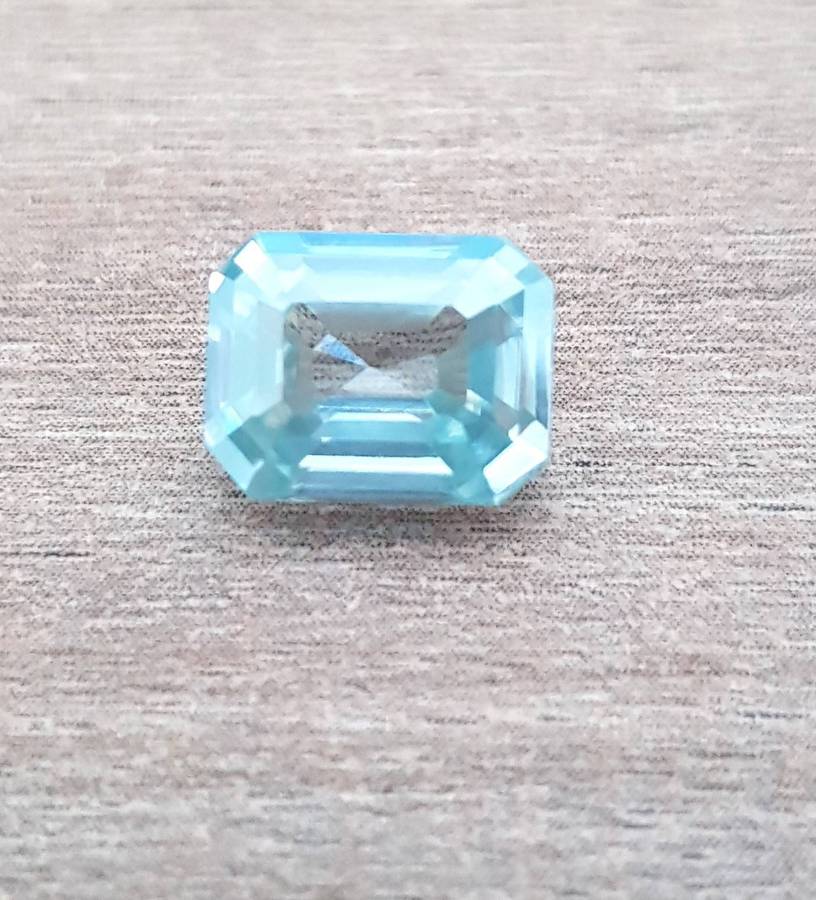 4.99Cts Moissanite Emerald Cut Blue  VVSI  BRILLIANT CUT