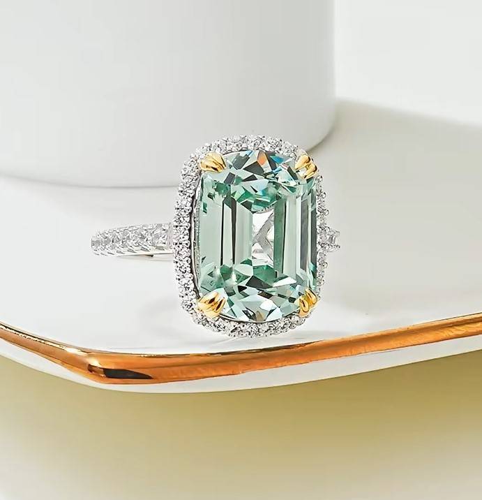 Light Green Cocktail Ring 925 Sterling Silver Gemstone