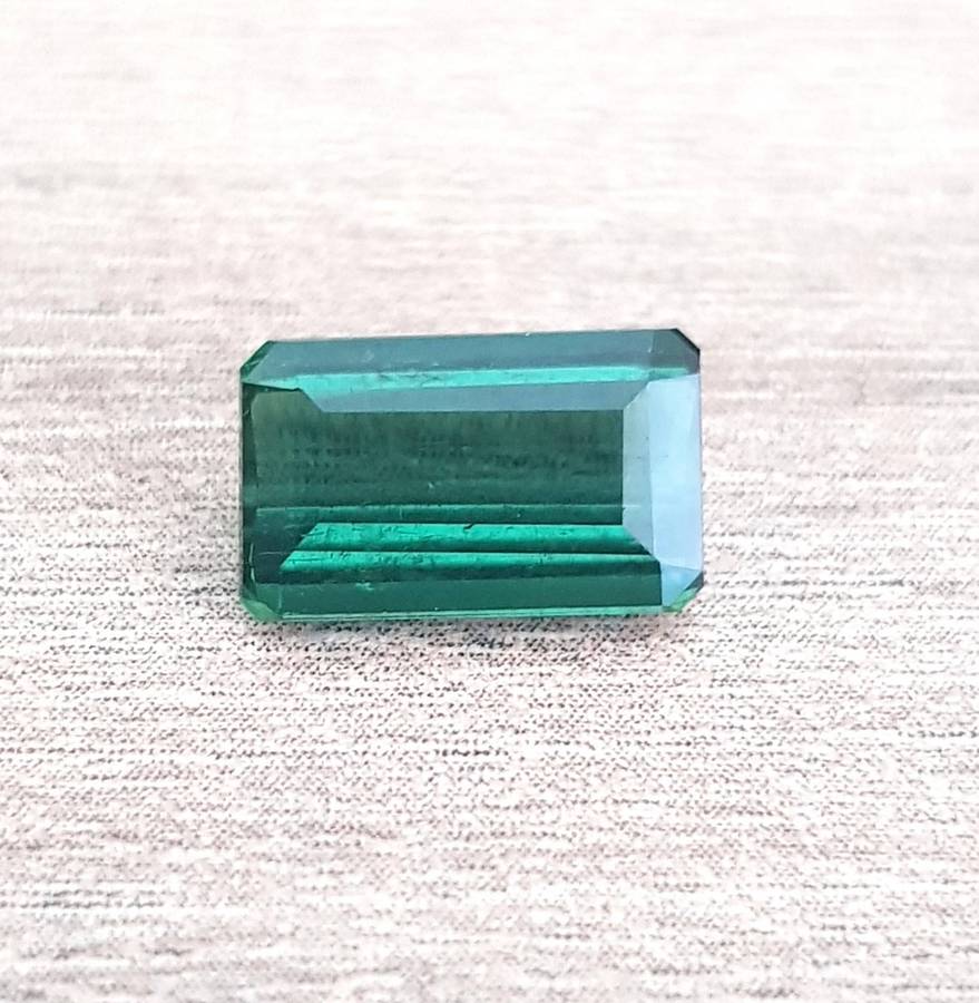 2.18ct  Green Tourmaline Octagon 9.5x6mm** Bluish Green** Natural - Unheated Africa Gemstone