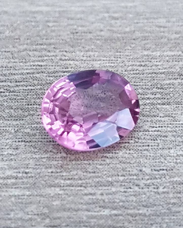 1.14ct  Malaya Garnet Pinkish VVS Oval Natural  - Africa Gem