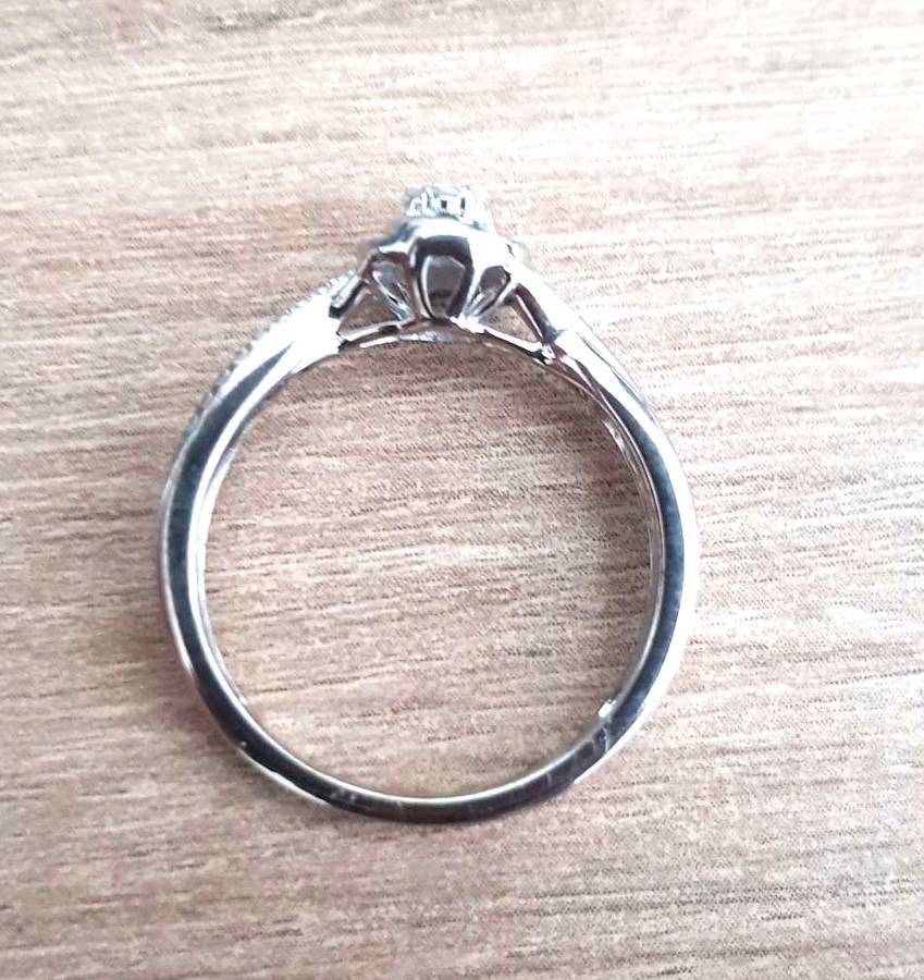0.200ct  CLUSTER DIAMOND RING ROUND CUT **WHITE GOLD** DESIGNER