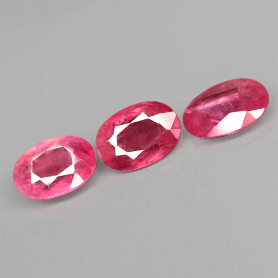 1.44Ct.  Ruby Reddish Pink Oval **Normal Heated** Winza,Tanzania Natural Gemstone