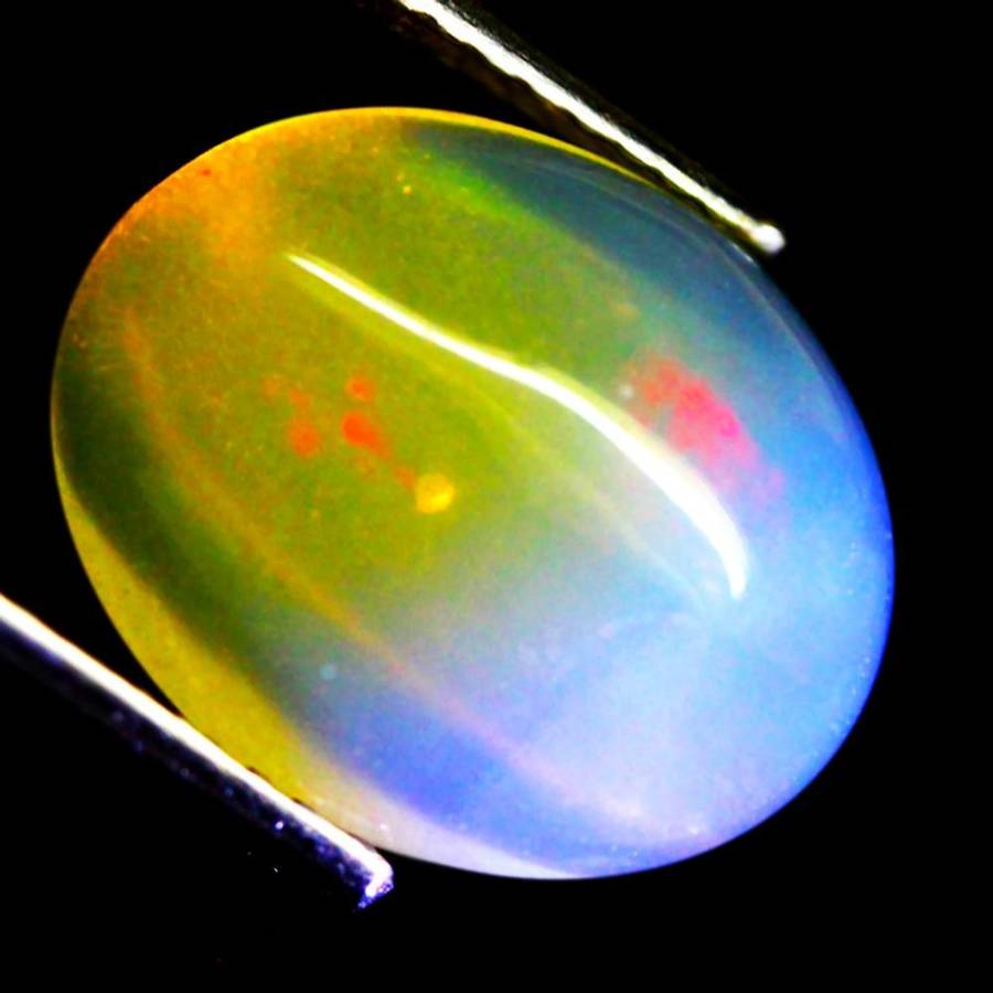 3.50Ct.  Opal Oval Cabochon Multi Colors Glittering Rainbow 3D Ethiopian Gemstone
