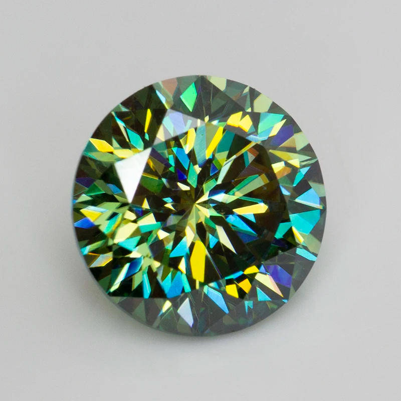 Moissanite Green Plum Blossom 1ct VVSI Round Brilliant Cut - GRA Certified