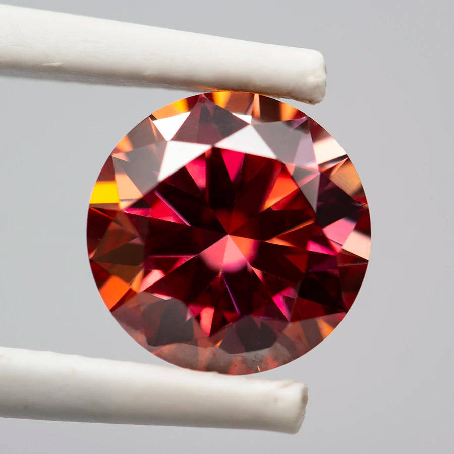 Moissanite Rainbow Red  1ct VVSI Round Brilliant Cut - GRA Certified