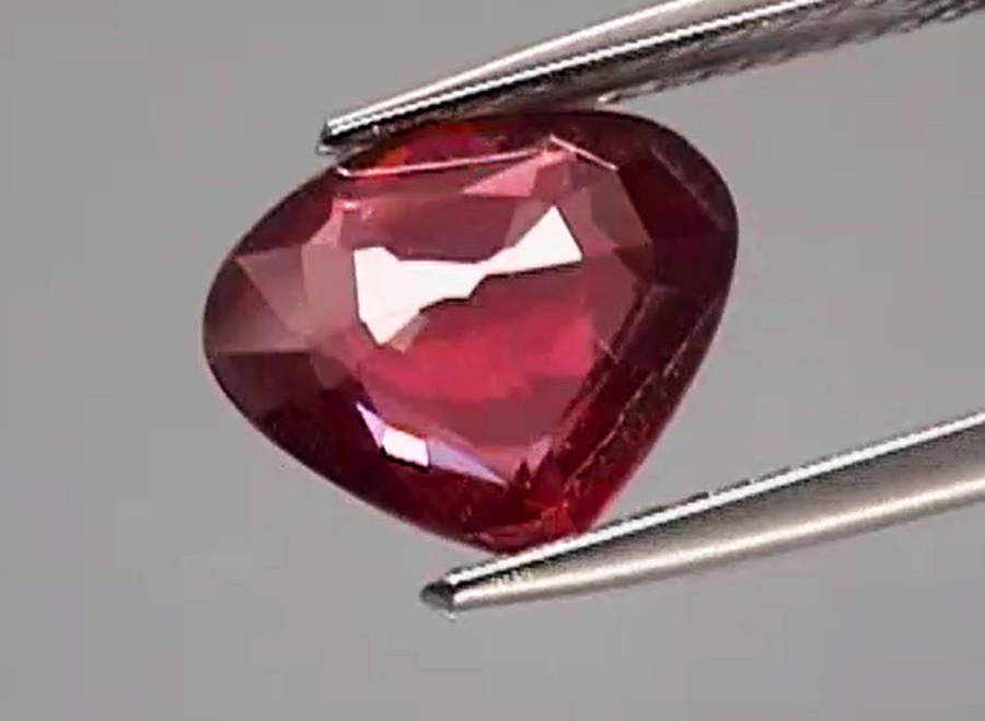 2.62Ct. Cherry Pink Rhodolite Garnet Loose Gem  Ravishing Color! Natural