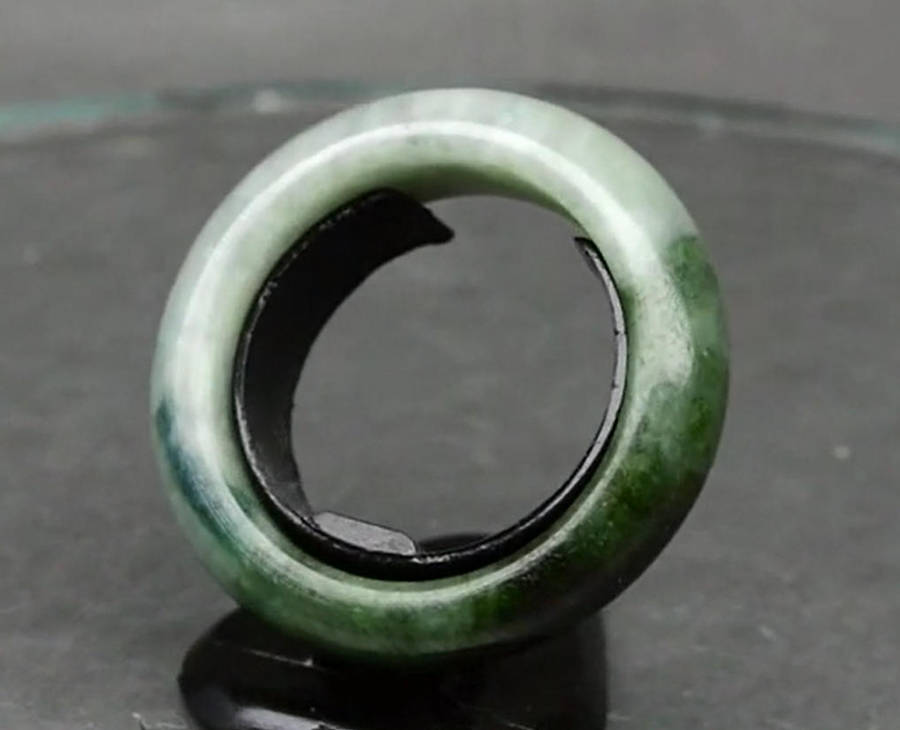 23.84ct Green Jade -Gem Ring Untreated Myanmar  Size 8 Natural
