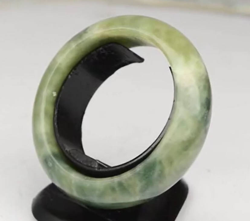 18.97ct Green Jade Ring - Untreated Myanmar Gem Ring Size 7.75 Natural
