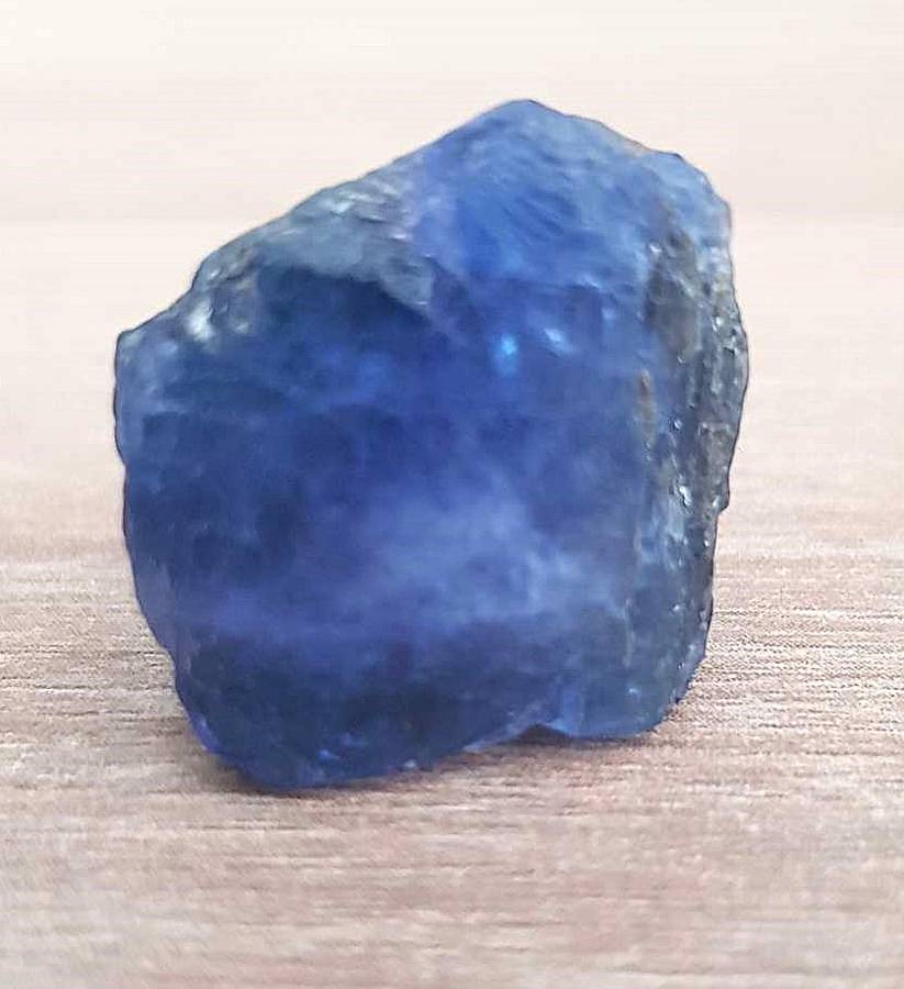 TANZANITE 43.64Cts. NATURAL VIOLET BLUE  ROUGH