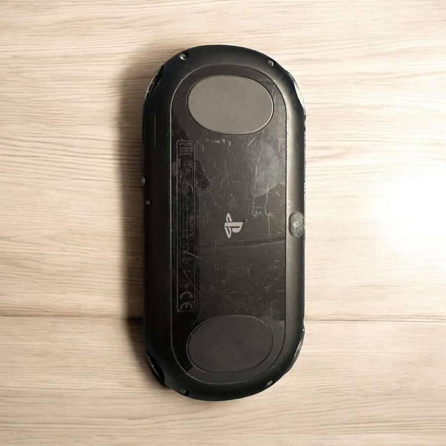 SONY PS Vita PlayStation Slim Model PCH-2016 WiFi Edition Touchscreen game console 12.7 cm (5`)